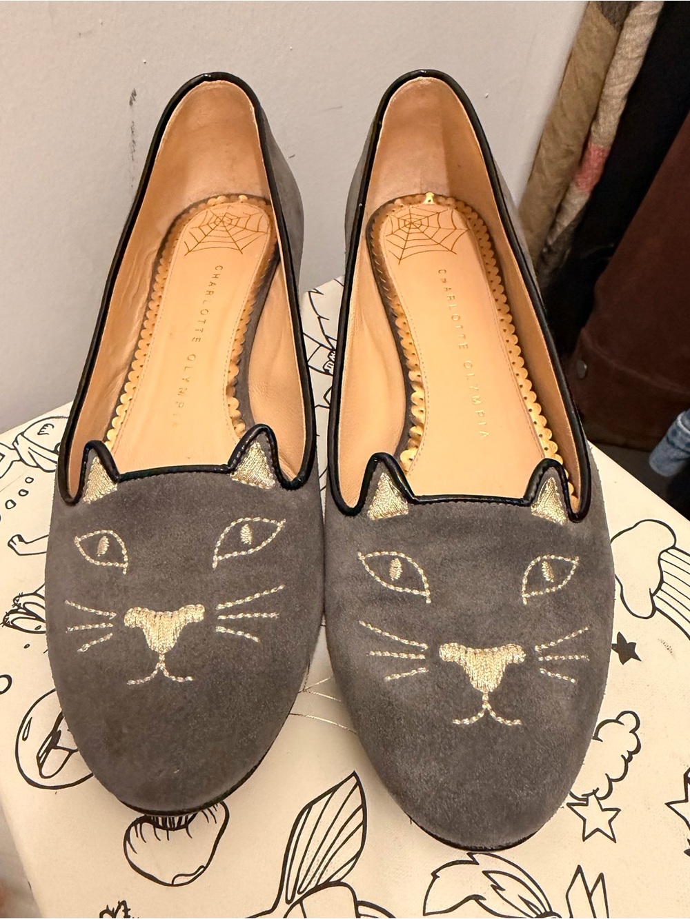 Charlotte Olympia Gray Kitty Flats - 38